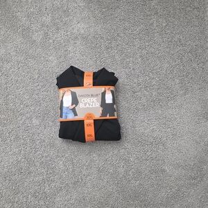 Dakota Blue Women's Black Crepe Blazer